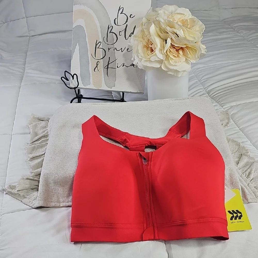 All in Motion Sports Bra Activewear - Picture 3 of 13